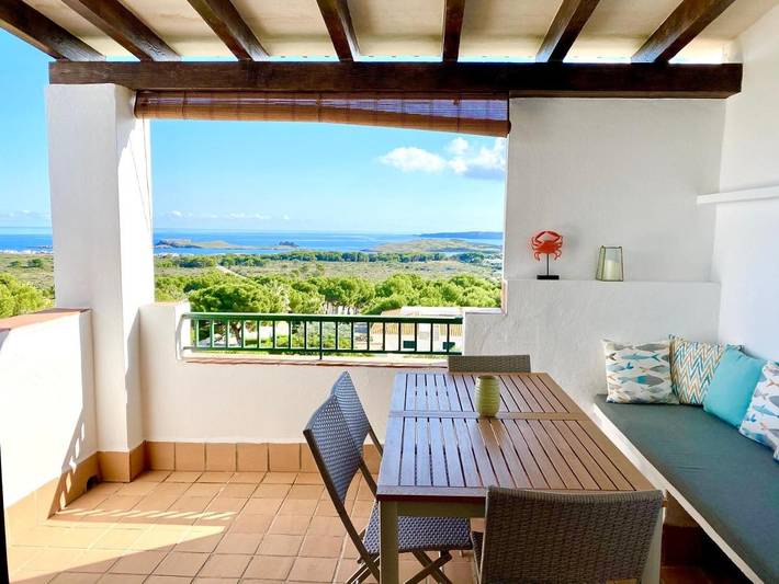 Apartamento de vacaciones para 6 personas, con jardín además de vistas y piscina - 1