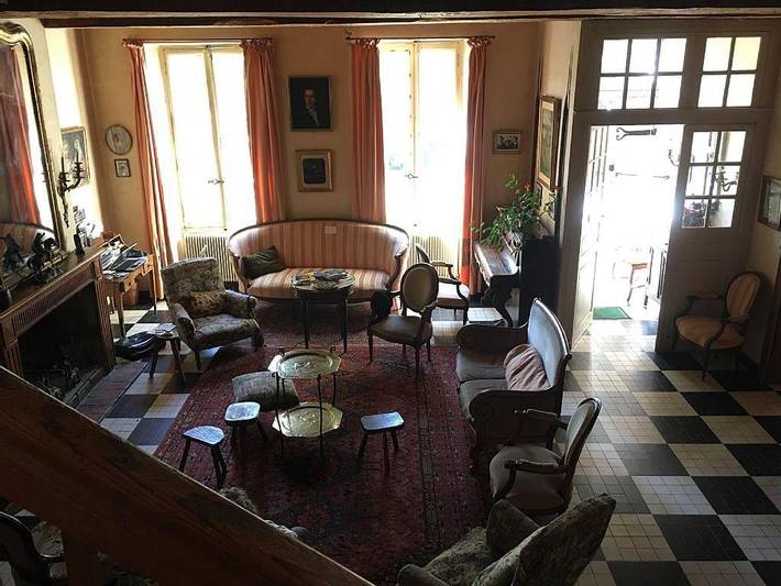 Location de vacances pour 17 personnes, avec vue et jardin ainsi que piscine et terrasse à Tonneins - 2