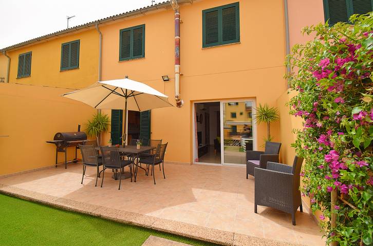 170 Casa Robes Sa Pobla Etv/6652 by Mallorca Charm in Sa Pobla, Mallorca Norte