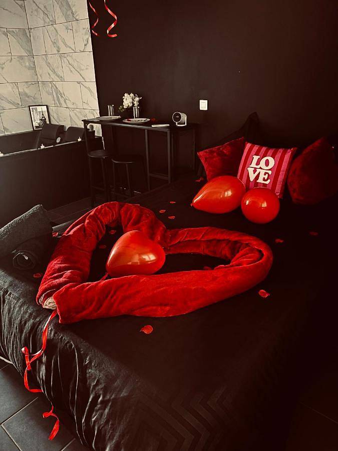 Gîte pour 2 personnes, avec Jacuzzi et Vue à Arbouans - 3