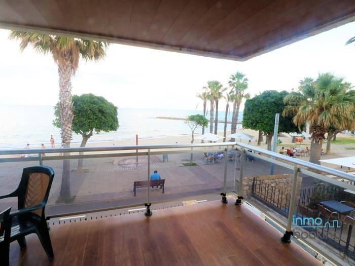 Entire holiday apartment, Sun Beach Mediterraneo, in front of the Sea in Cambrils, Costa Dorada