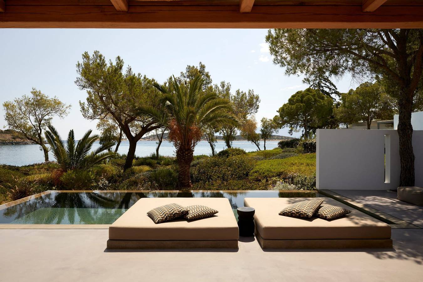 Luxury Crete Villa | Villa Elite | Seafront Location | Private Pool | Outdoor Lounge Area | Panoramic Sea Views | Complimentary Use of Hotel Fitness | Agios Nikolaos in Lasithi