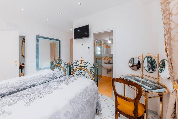 Gîte pour 2 personnes, avec jardin, animaux acceptés à Ravello - 2