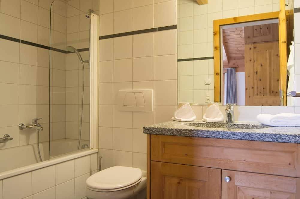 Apartamento entero, Chesa Mira Margna, Wohnung B5 in Bregaglia, Alpes del Bernina
