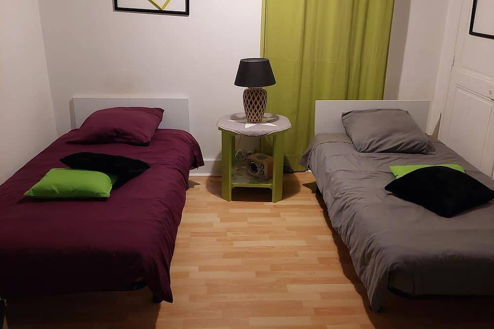 Charmant gîte avec 2 chambres, cour partagée, Wifi et animaux acceptés in Vailly-sur-Sauldre, Région de Bourges