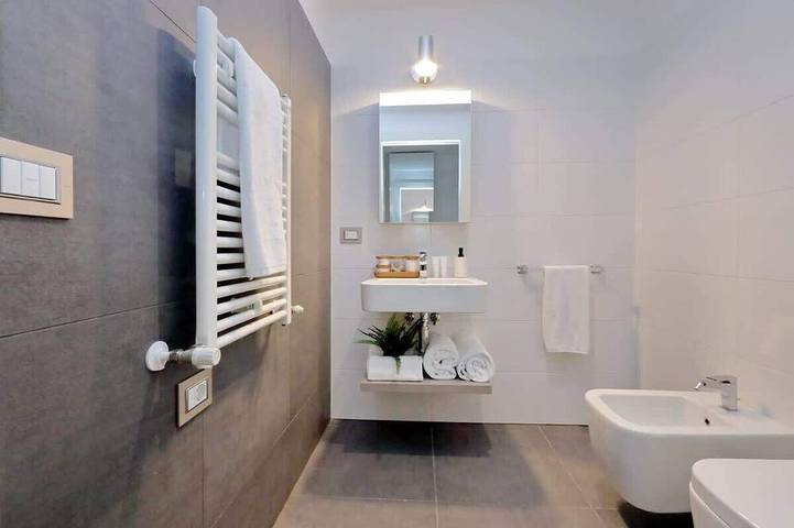 Ganze Wohnung, Giardino Fiorito - Portopiccolo Apartments in Castelreggio, Duino-Aurisina