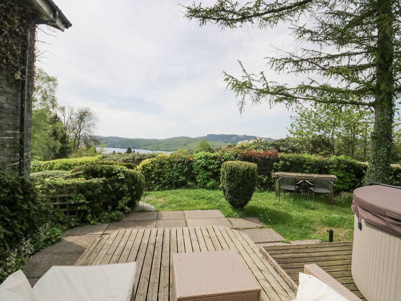 Lake Lodge in Lake District