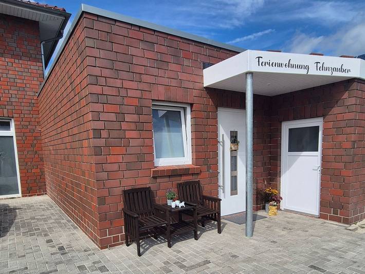 Ferienwohnung für 3 Personen, mit Terrasse und Garten in Ostrhauderfehn - 2