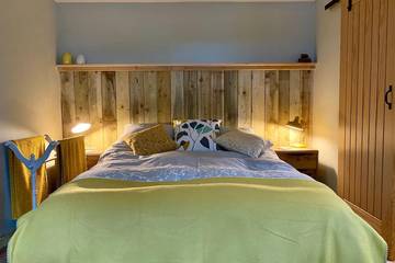 Glamping for 2 People in Pembrokeshire, South-Wales, Photo 1