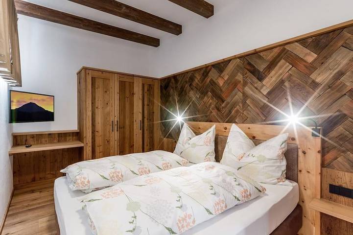 Hütte für 8 Personen, mit Garten und Balkon in Söll - 2