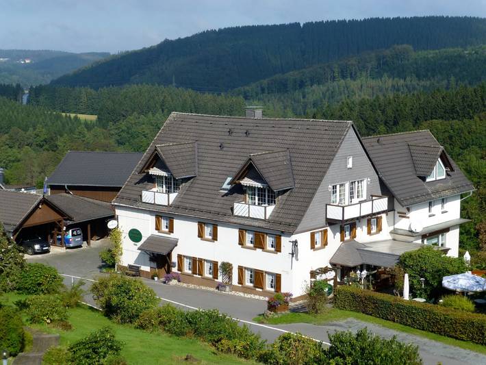 Geheel appartement, Appartement '4, Größe 60qm' met Balkon en Wifi in Herscheid, Märkischer Kreis