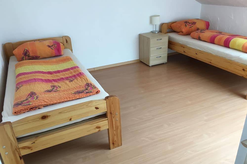 Ganze Wohnung, Ferienwohnung Riedwiesen mit 3 Schlafzimmer auf Westernranch über 100qm in Bad Rappenau, Kraichgau