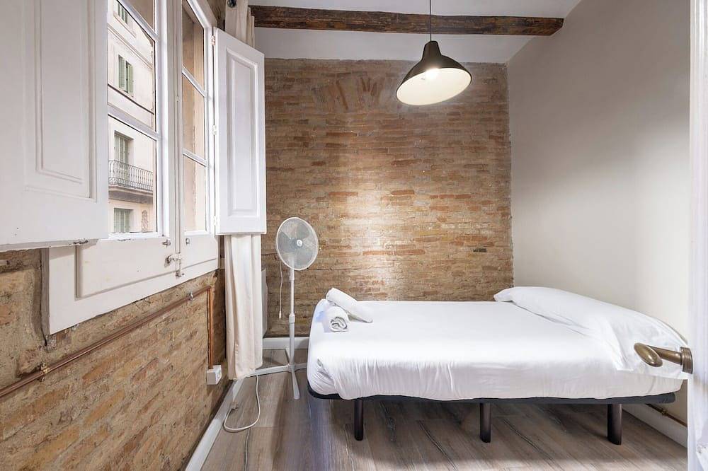 Entire apartment, Marprala · Monthly 2 bedroom flat in Barceloneta in Barcelona Centre, Barcelona