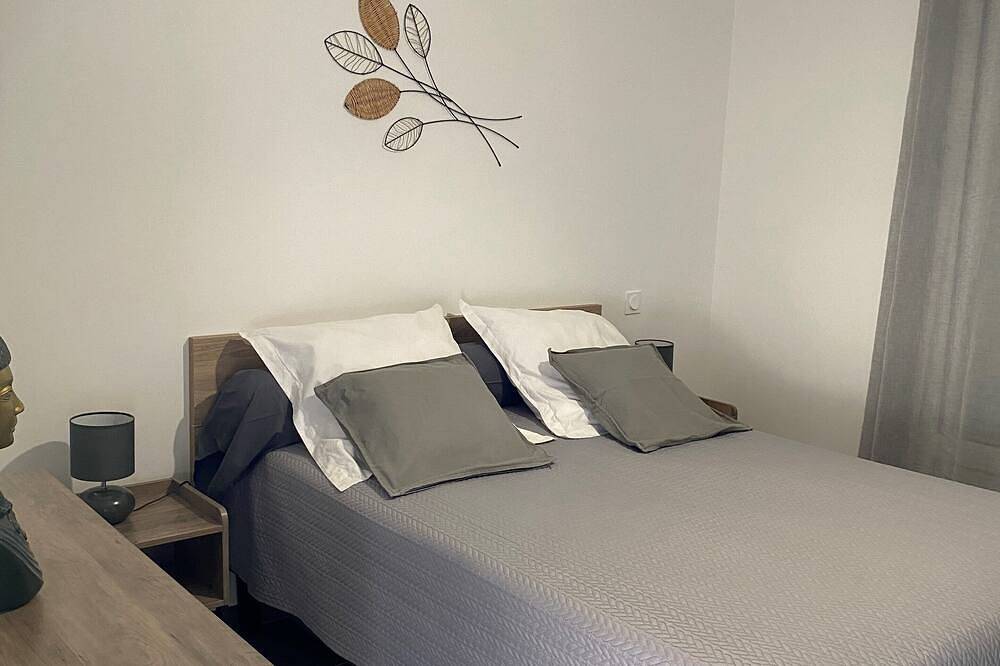 Appartamento intero, Superb T3 N°1 Garden level Apartment, swimming pool, terrace in Bastia, Capo Corso