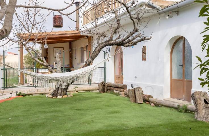 Casa rural para 6 personas, con vistas y jardín, Se admiten mascotas - 1