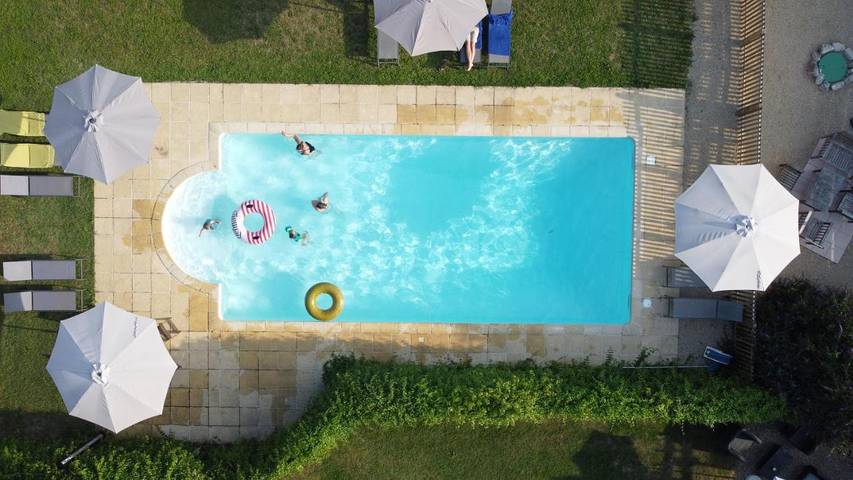 Maison de vacances pour 6 personnes, avec piscine et jardin, animaux acceptés