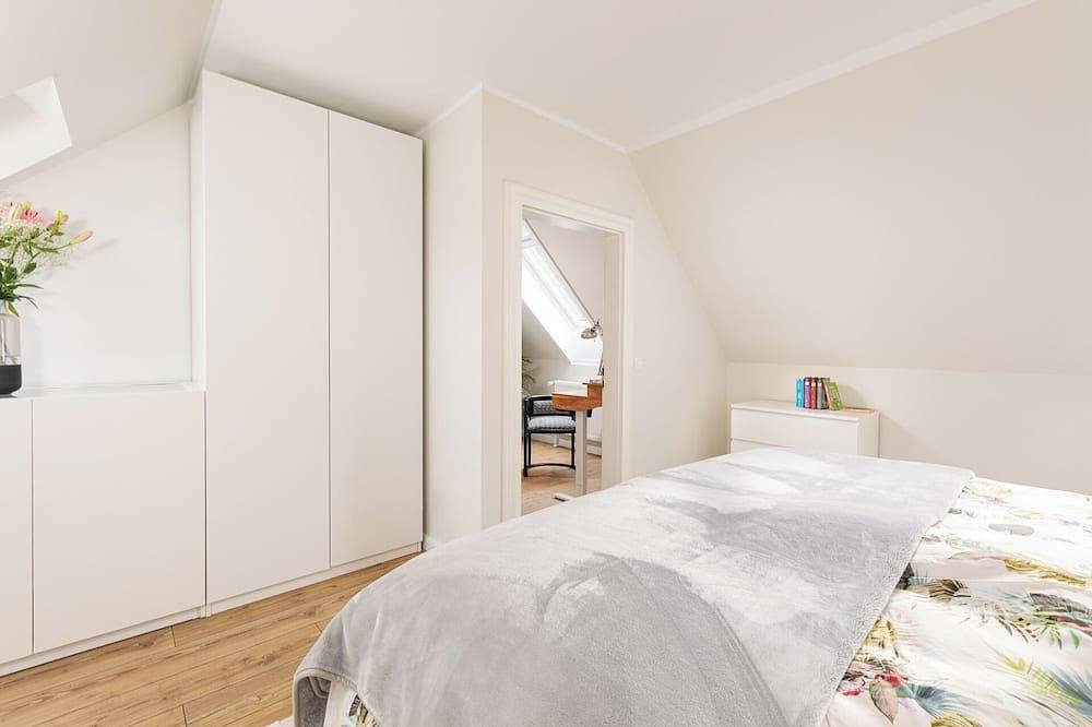 Ganze Wohnung, Finken-Galerie: ganz nah an Potsdam und Berlin & umgeben von Wald und Havelseen in Geltow, Schwielowsee