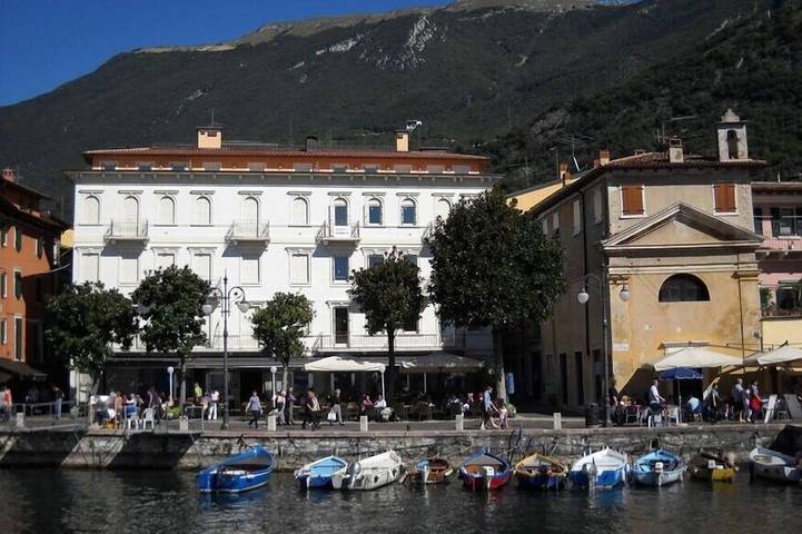 Holiday rental for 4 people, with balcony in Malcesine