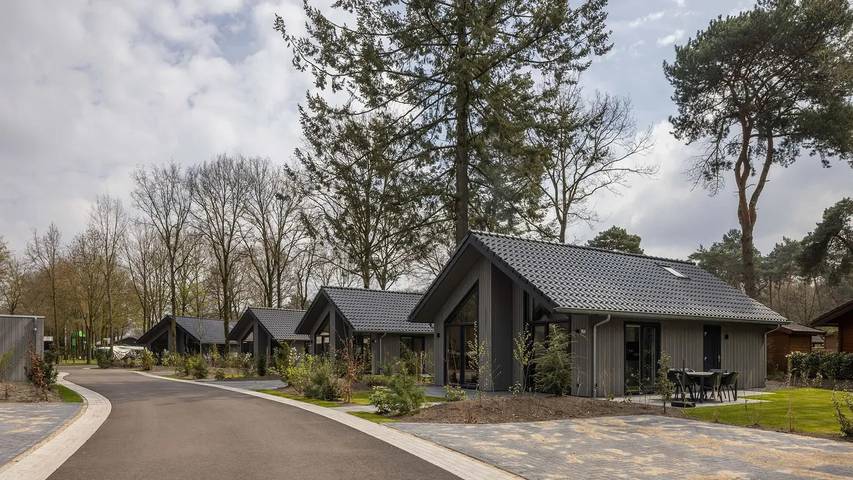 Ferienhaus für 8 Personen, mit Pool und Garten sowie Sauna - 1
