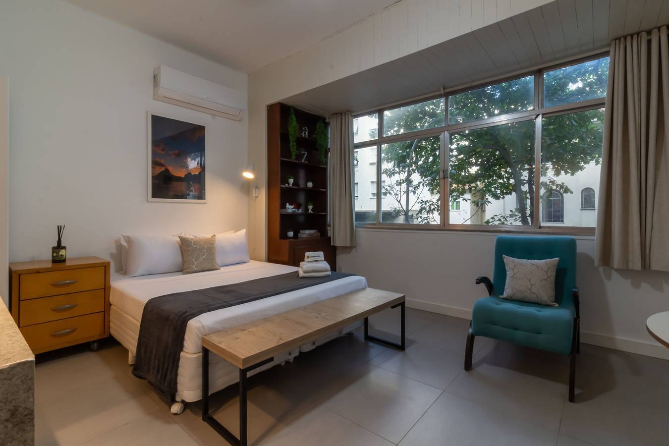 Entire studio, 3 minutes from Ipanema beach | Jn202 in Ipanema, Rio de Janeiro