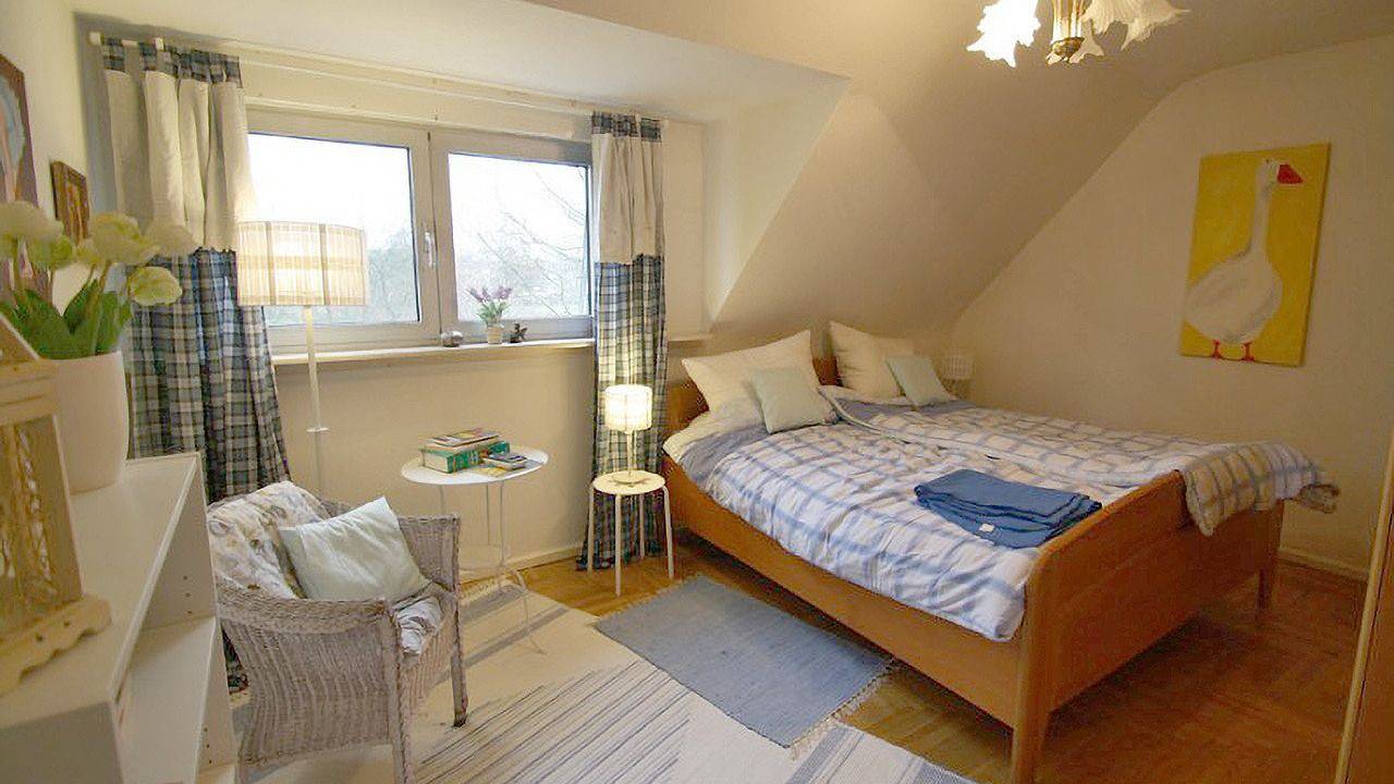 Appartement de vacances entier, Appartement de vacances pour 6 personnes avec balcon in Karlsruhe, Plaine du Rhin