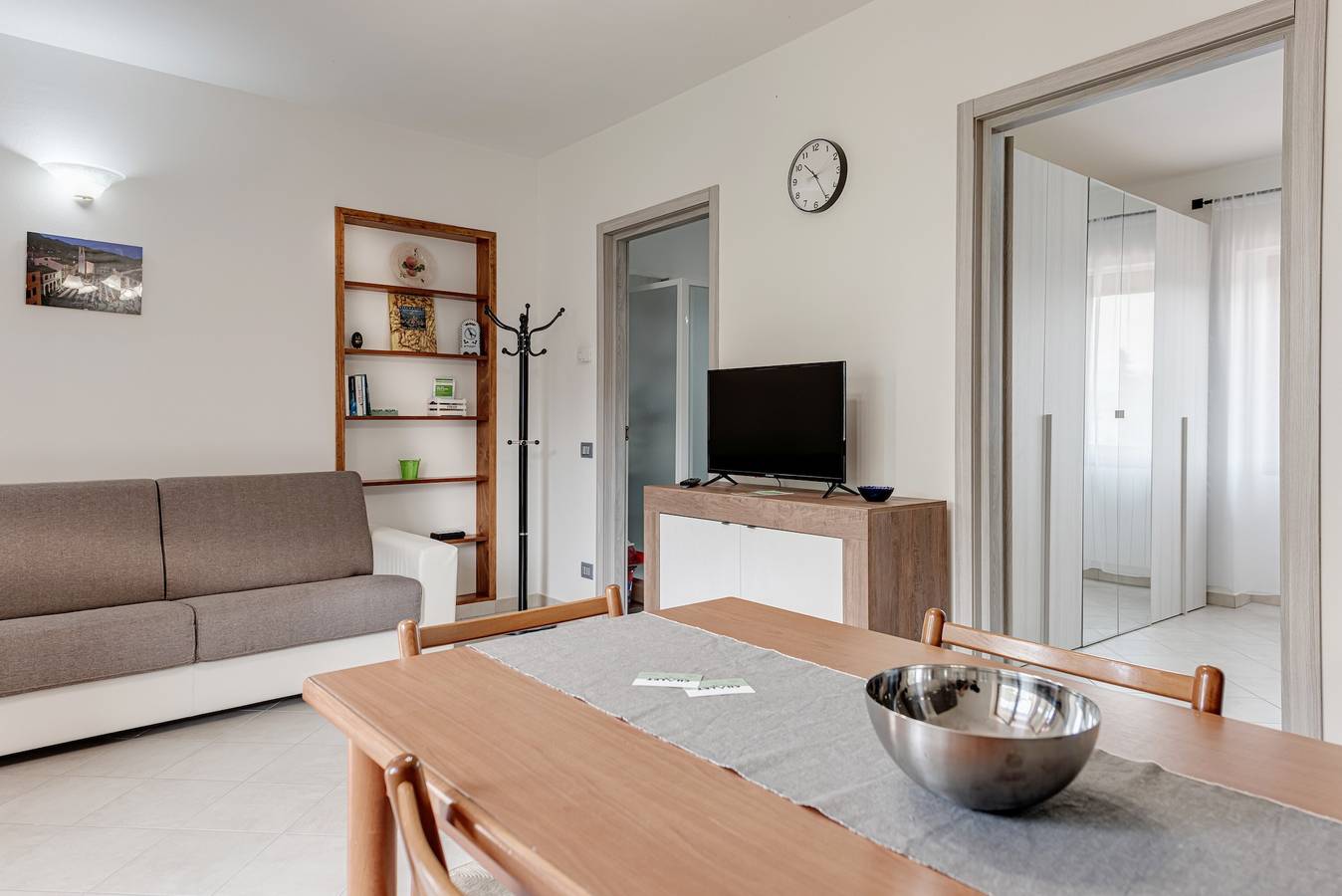 Holiday Home 'Chalet La Greta - Vista Campi' with Shared Garden and Wi-Fi in Firenzuola, Florens provins