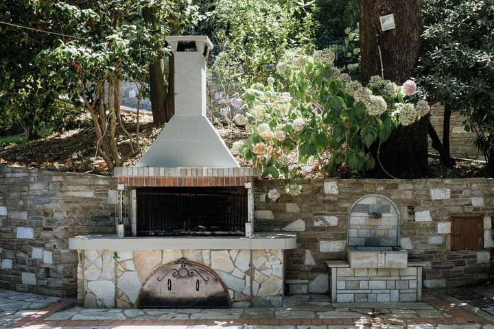 Location de vacances pour 10 personnes, avec vue et jardin dans Agios Ioannis (Zagora–Mouresi) - 4