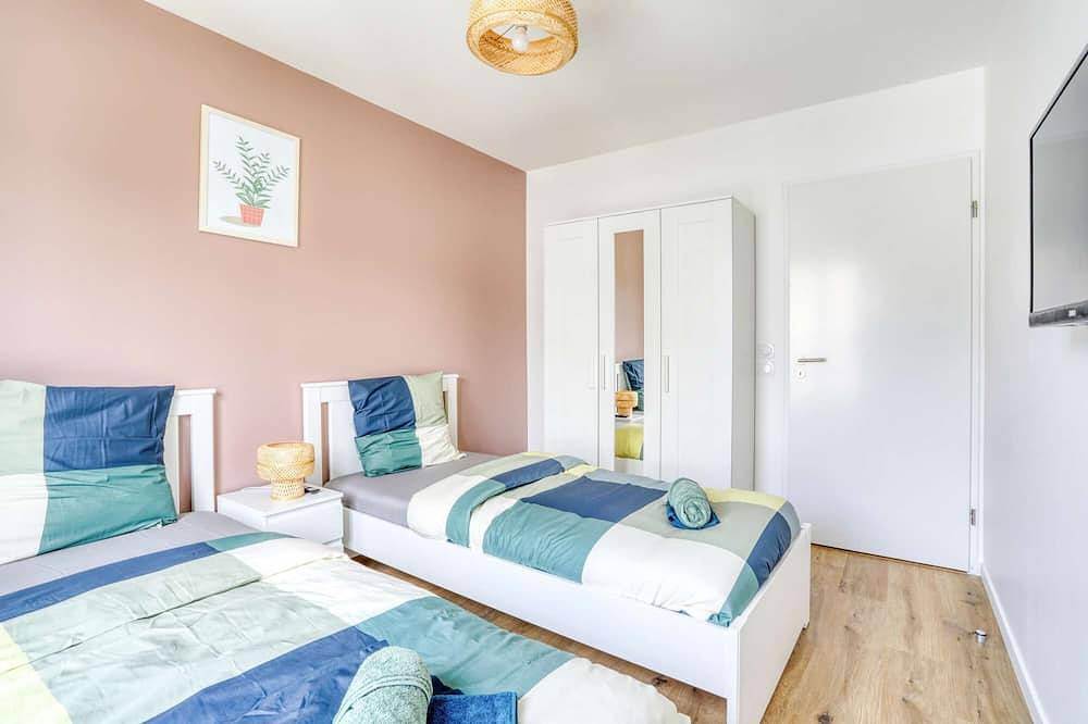 Entire apartment, Lafya : Parisnord, Villepinte, Cdg, Stadedefrance in Le Blanc-Mesnil, Seine-Saint-Denis