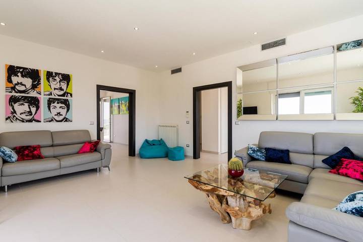 Villa pour 12 personnes, avec vue ainsi que jardin et piscine dans Santa Maria di Leuca - 4