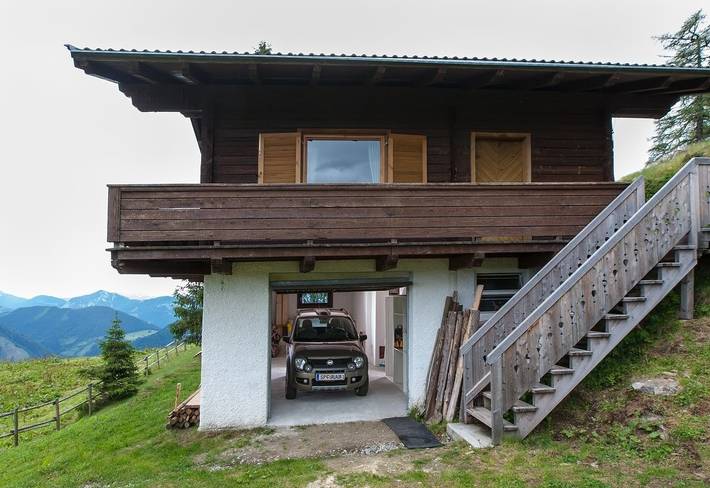 Birkhahn Hütte in Kreuzeckgruppe, Kleblach-Lind