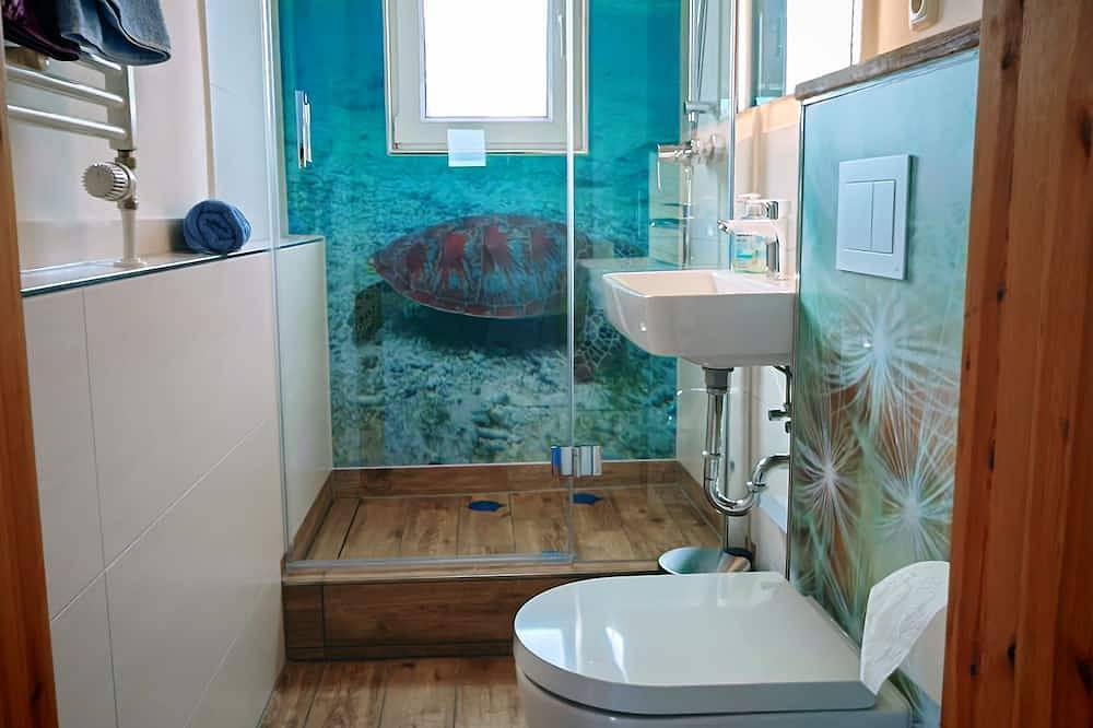 Individuelles 4 *Ferienhaus mit Charme, zentral, ruhig in Seenähe  600m. in Pinnow, Ludwigslust-Parchim