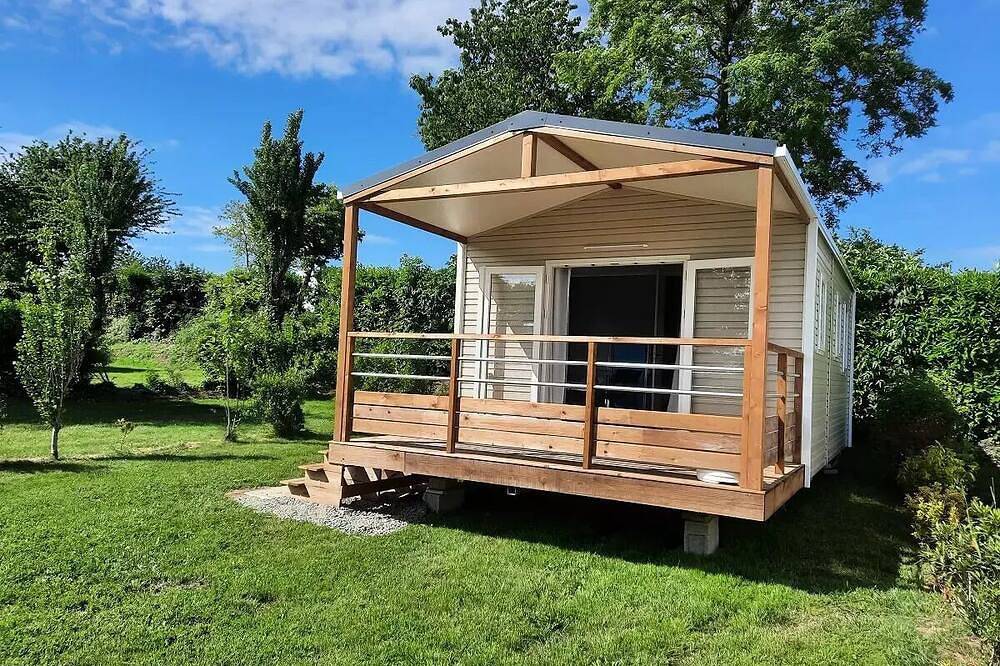 Mobile Home Duo \"Lodge\"- 1 Bedroom 2 persons in Férel, Côte des Mégalithes