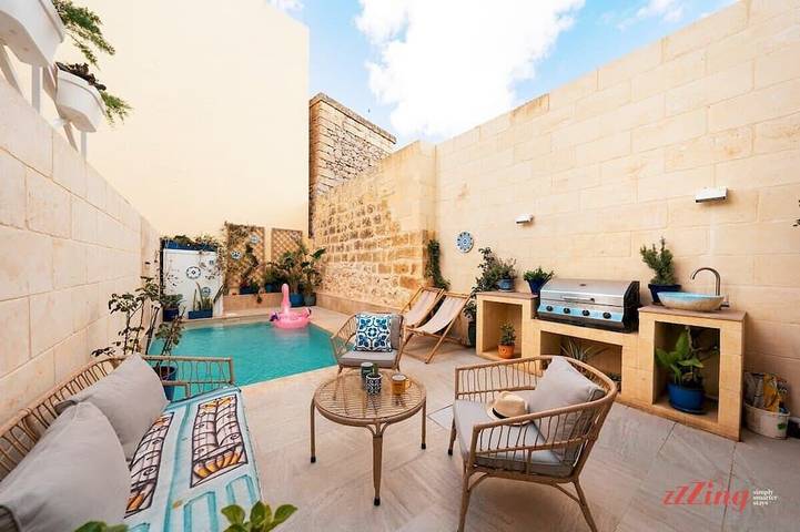 Appartamento vacanze per 8 persone, con piscina e giardino nonché balcone - 1
