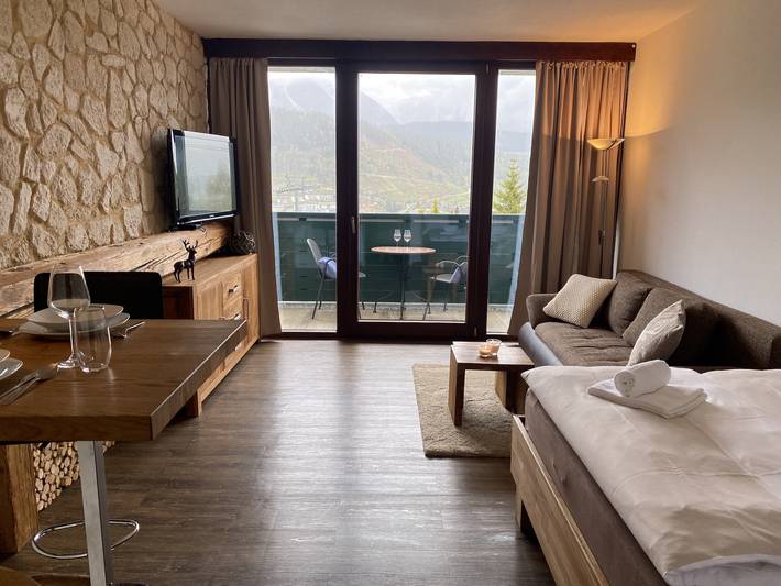 Vakantiewoning voor 4 personen, with Balkon and Whirlpool as well as Sauna in Rohrmoos