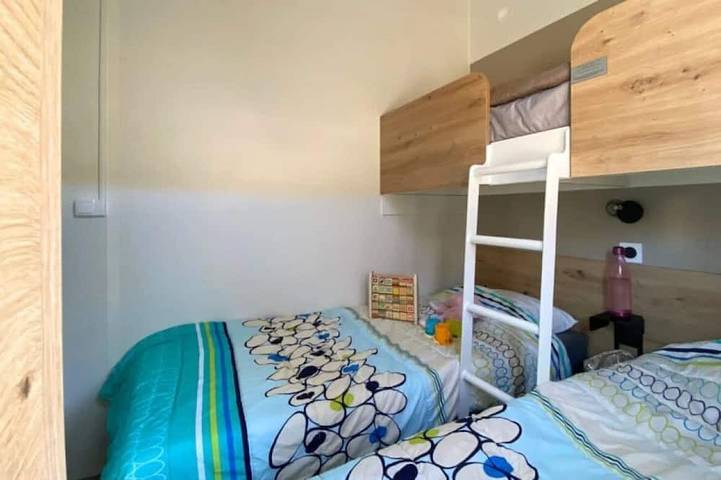Zecamping 3* dog friendly mobil-home Tv clim 29m2 5 pers in Bauduen, Brignoles Region