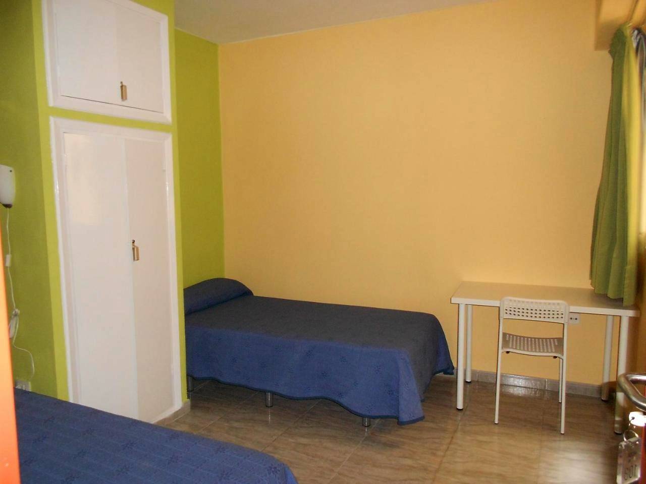 Pension Mova in Distrito Centro-Ifara, Santa Cruz de Tenerife