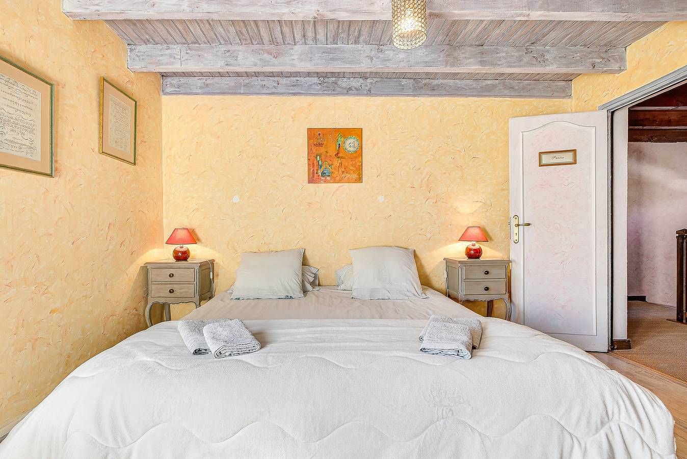 Chambre d'hôtes 'Poème et Aquarelle' avec vue sur la montagne, terrasse partagée et Wi-Fi in Beauvezer, Région Castellane