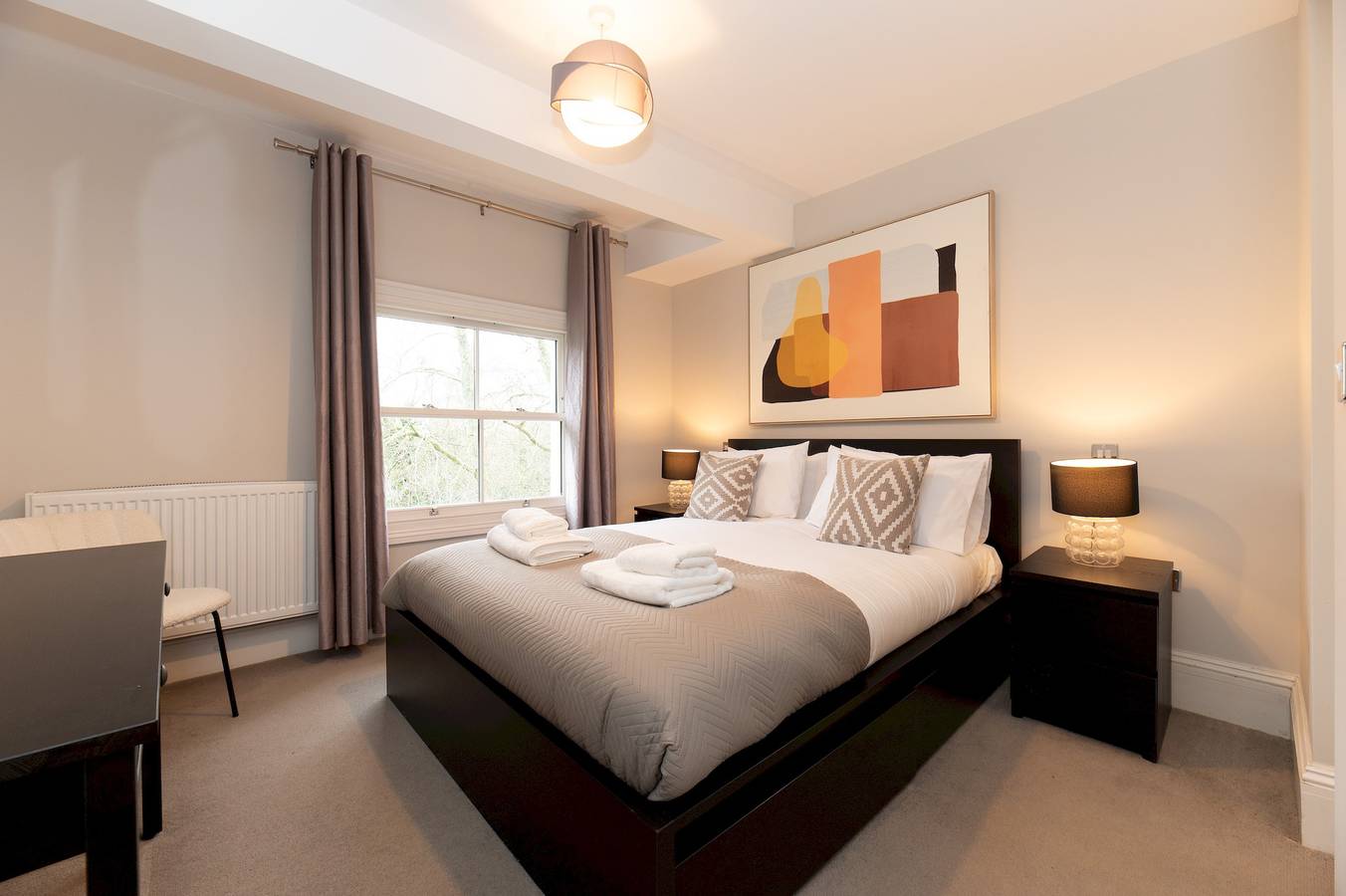 Entire apartment, Stunning 1 Br Surbiton with views, near station - Pass the Keys in Surbiton, London