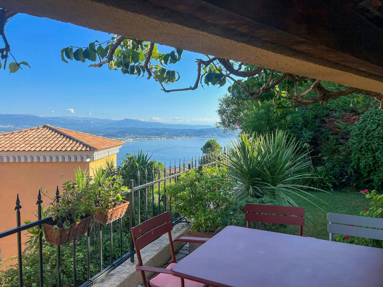 Villa avec vue sur la mer à Théoule-sur-Mer in Théoule-sur-Mer, Massif de l'Esterel