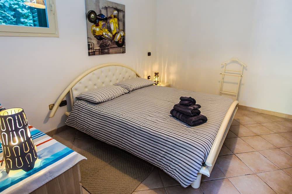 Apartamento inteiro, Casa de férias Bed & Milk 3<br>Apartamento na villa Puglia Taranto perto de San Vito<br>Wifi in Praia A Mare (Taranto), Taranto