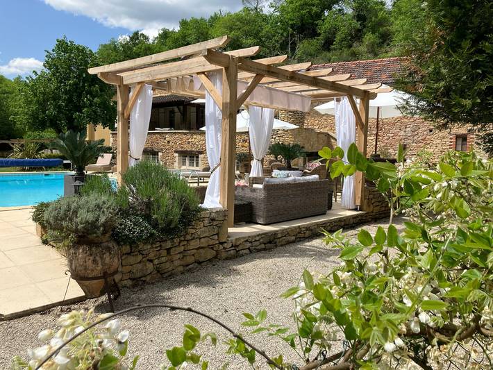 Gîte pour 8 personnes, avec Jacuzzi et Piscine à Sauveterre-la-Lémance - 3