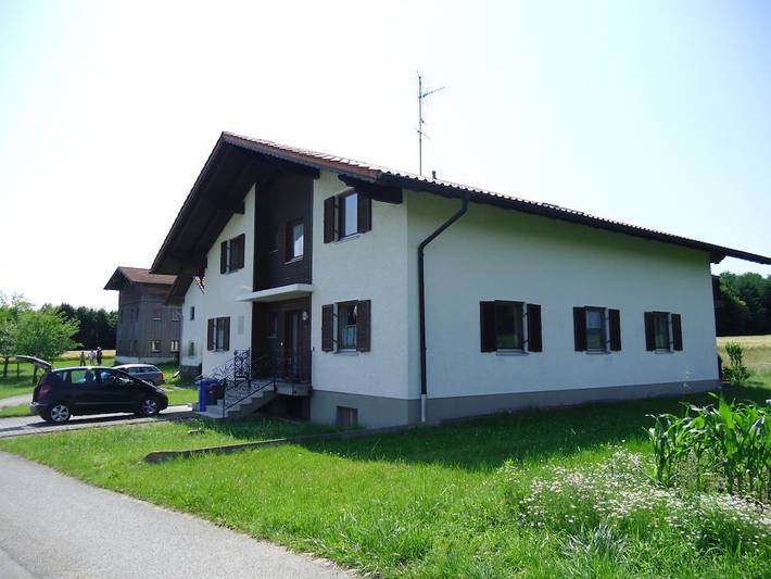 Ferienhaus in Pocking mit Schwimmbecken in Pocking, Bayerische Golf und Thermenland