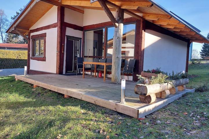 Ferienhaus für 6 Personen, mit Garten und Terrasse im Erzgebirge
