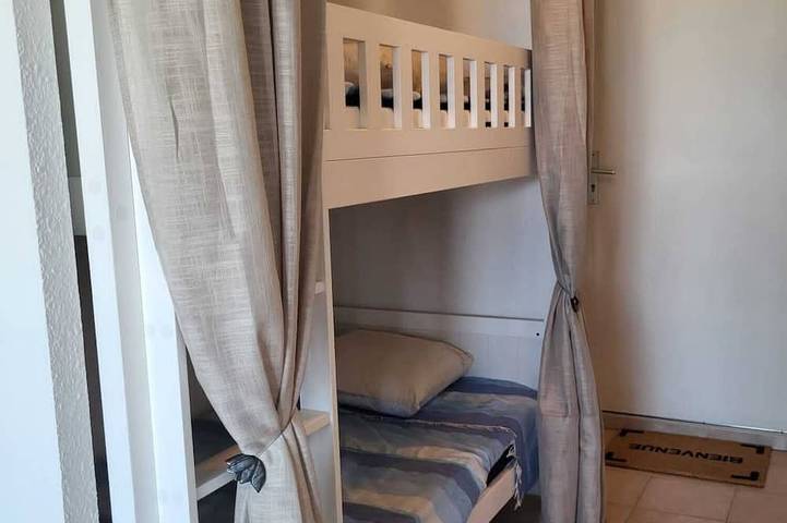 Gîte pour 4 personnes, avec piscine à Sausset-les-Pins - 2