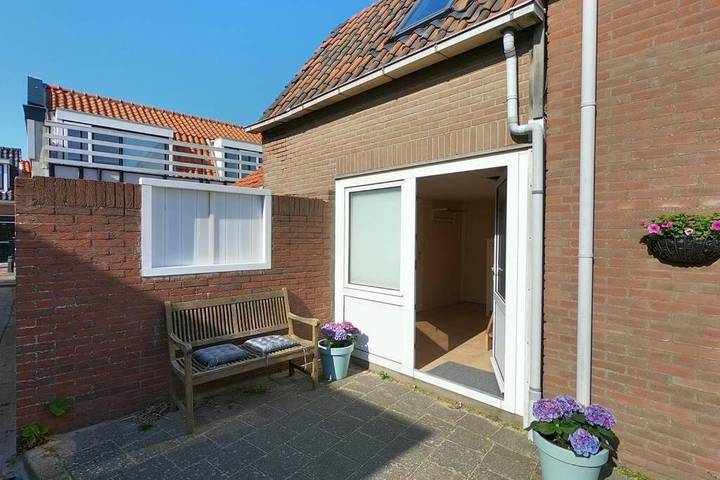 Strandhaus für 2 Personen, mit Terrasse und Ausblick in Egmond aan Zee