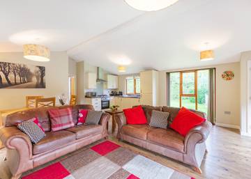Chalet for 4 People in Cumbria, North West England, Photo 1