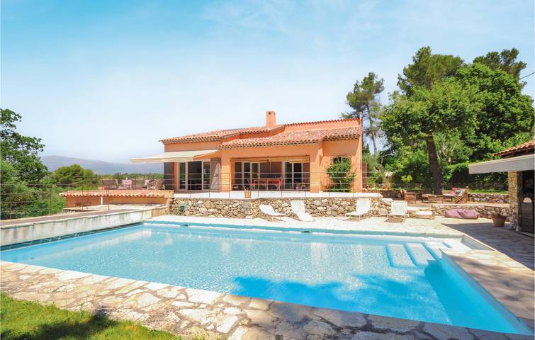 180qm Wohnung: Parkplatz, Pool, Terrasse, Fluss 2,5km in Roquefort-les-Pins, Mittelmeerküste (Frankreich)