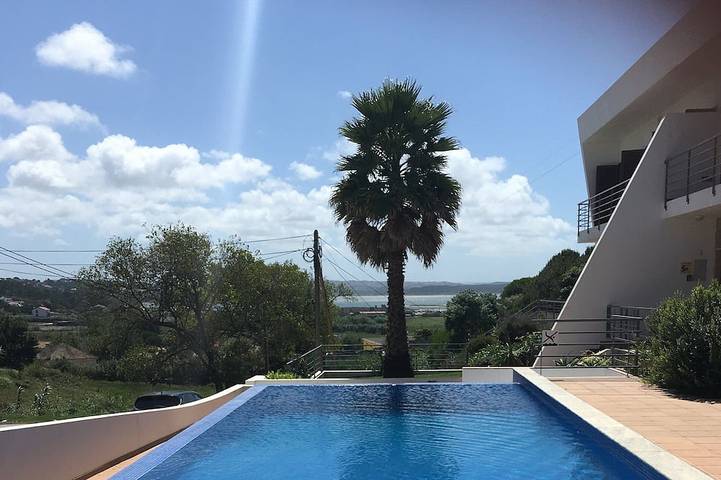 Villa für 6 Personen, mit Garten und Pool sowie Whirlpool - 1