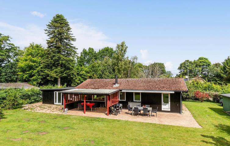 Ferienhaus für 4 Personen, mit Terrasse und Garten - 1