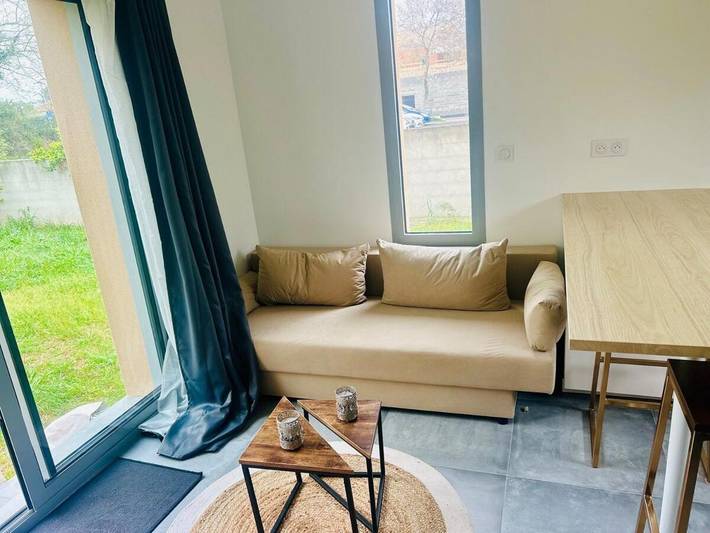 Ferienwohnung für 3 Personen, mit Terrasse und Garten sowie Ausblick